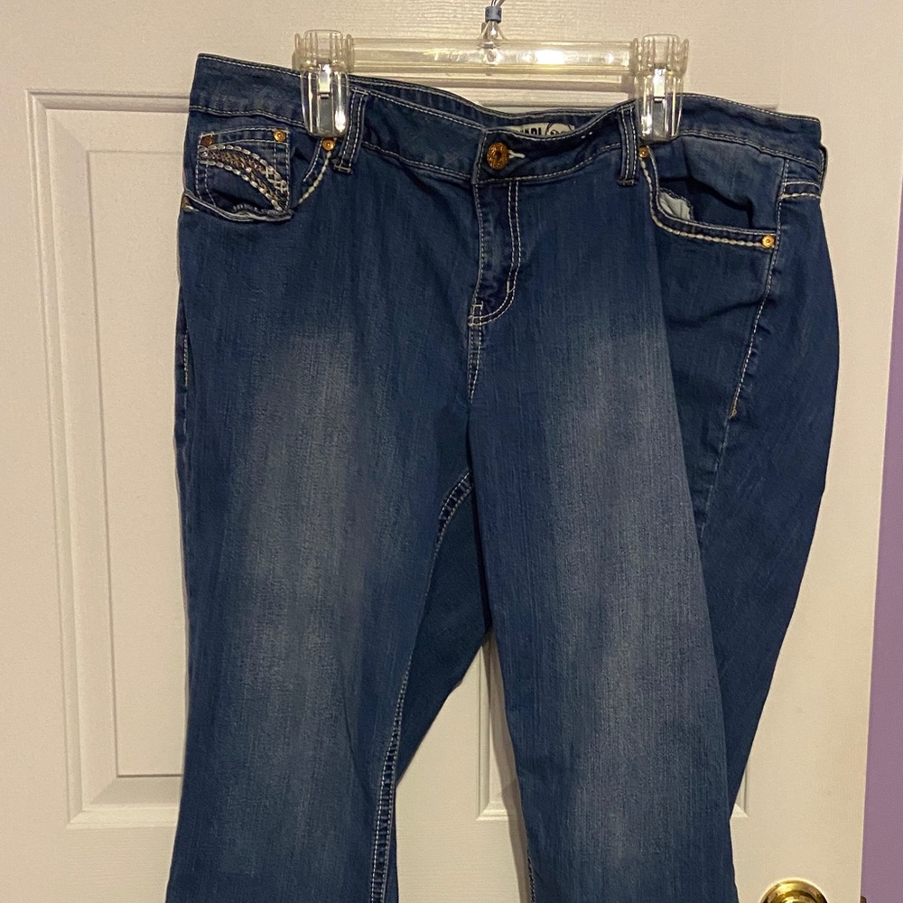 Zanadi blue jeans capris